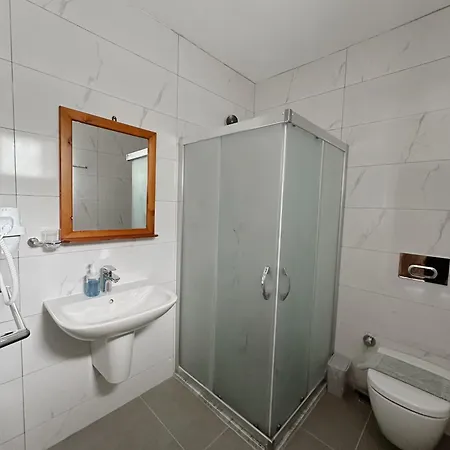 Ekincik Restoran Hotell Koycegiz (Mugla)